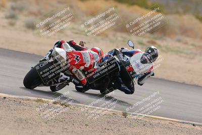 media/Dec-17-2022-SoCal Trackdays (Sat) [[224abd9271]]/Turn 10 Backside (120pm)/